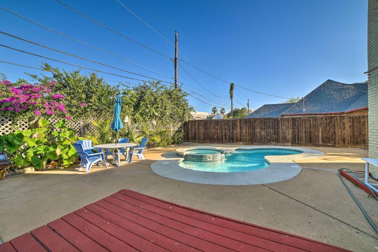 Corpus Christi Home With Pool And Hot Tub Walk To Bay エクステリア 写真